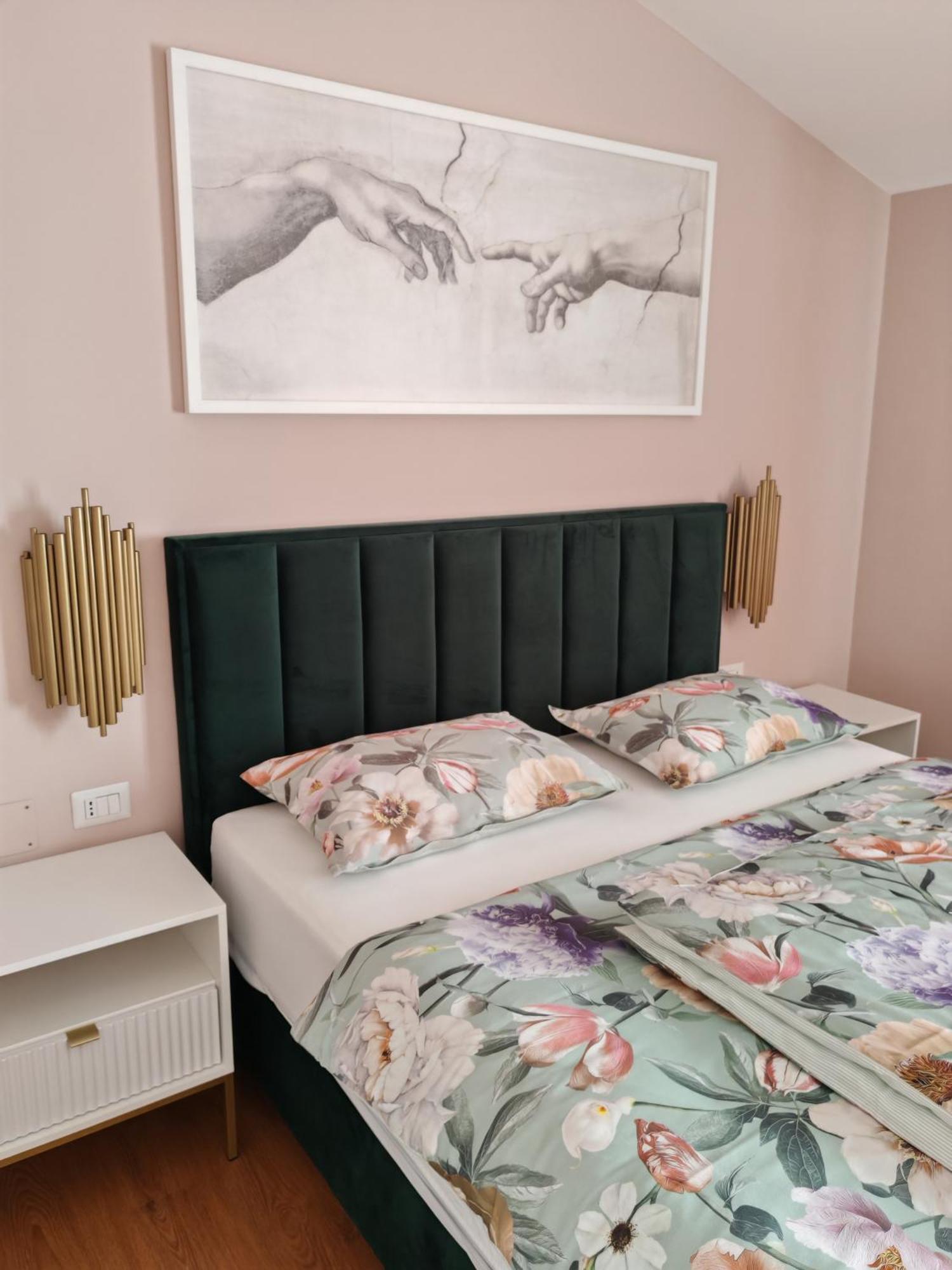 Villa "Pied-A-Terre" Residence & Spa Умаг Екстериор снимка